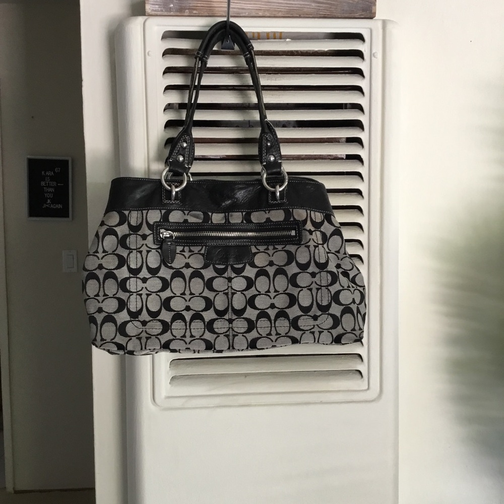 Coach Black and Gray Signature Shoulder Bag